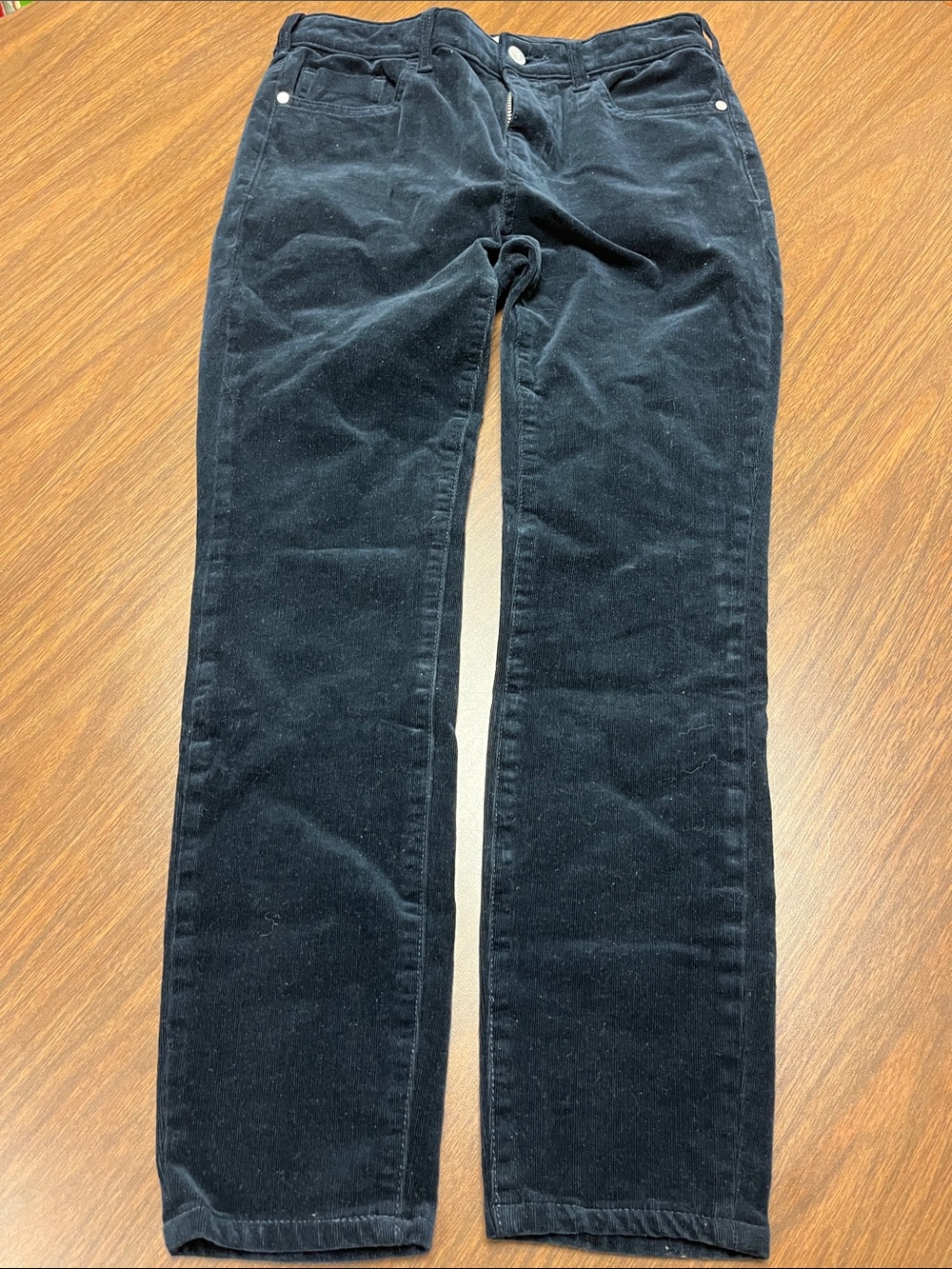 Pilcro slim-fit corduroy pants, size 28